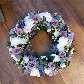 fwthumbLilac & White Wreath.jpg